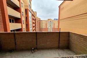 квартира за адресою Генерала М. Тарнавського вул., 36