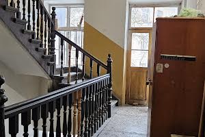 квартира за адресою Шептицьких вул., 5