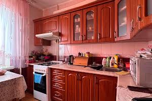 квартира за адресою Кулика і Гудачека вул. (Макарова), 8