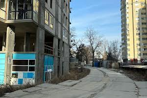 комерційна за адресою Михайла Максимовича вул. (Онуфрія Трутенка), 3
