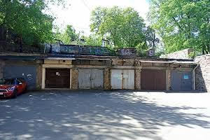 коммерческая по адресу Коцюбинского Михаила ул., 2
