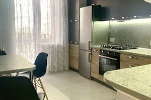 квартира за адресою Зоряна вул., 8б