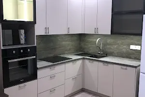 квартира за адресою Одеської громади вул. (Авдєєва-Чорноморського), 7а