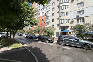 квартира за адресою Зодчих вул., 16