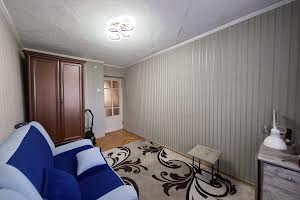 квартира за адресою Івана Миколайчука вул., 18