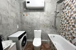 квартира за адресою Романа Левицького вул., 10А