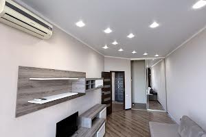 квартира за адресою Перлинна вул., 3