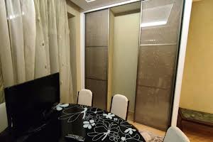 квартира за адресою Шота Руставелі вул., 1