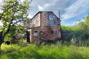 будинок за адресою центральна, 1