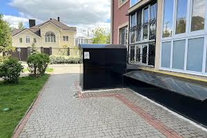 комерційна за адресою Волошкова вул., 74