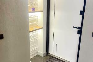 квартира по адресу Французский бульв., 26/1