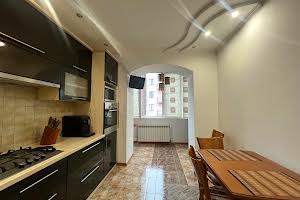 квартира за адресою Чорновола, 11А