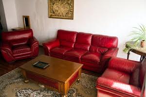 комерційна за адресою Садова вул., 5