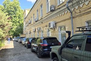 коммерческая по адресу Ивана Мазепы ул. (Январского Восстания), 10