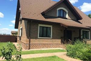 дом по адресу Парниковая ул., 77