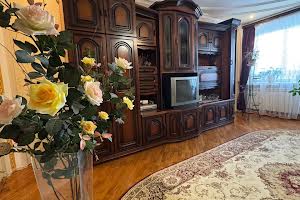 квартира за адресою Вишневецького бульв., 1