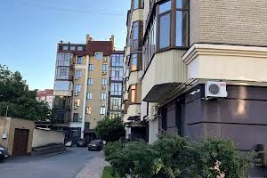 квартира за адресою Конституції вул., 15