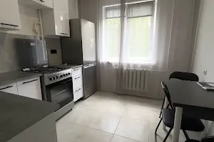 квартира за адресою Сергія Скальда вул. (Комарова), 12