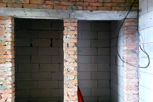 коммерческая по адресу Машинобудівників ул., 16