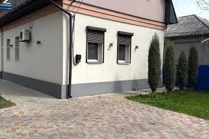 дом по адресу Чарівна