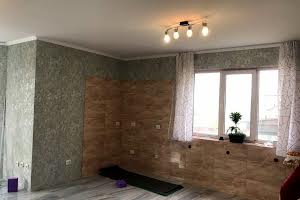 комерційна за адресою Інститутська вул., 97