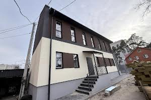 комерційна за адресою Соборна вул., 7