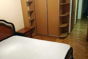 квартира за адресою Родини Крушельницьких вул., 7