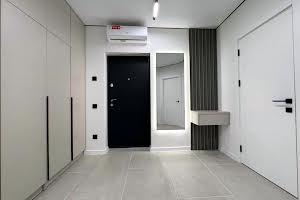 квартира по адресу Крайковского ул., 3