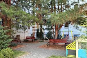 коммерческая по адресу Еленовская ул., 10