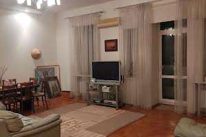 квартира за адресою Куликівський узвіз (Революції), 9