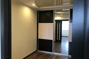 квартира за адресою Панаса Мирного, 2