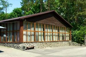 комерційна за адресою Камянецька, 2