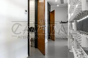 коммерческая по адресу Кловский спуск, 7