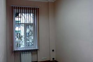комерційна за адресою Лютеранська вул., 24