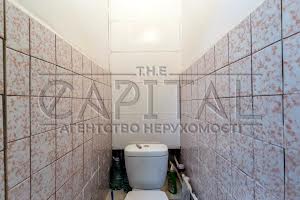 коммерческая по адресу Любомира Гузара просп. (Космонавта Комарова), 38-А