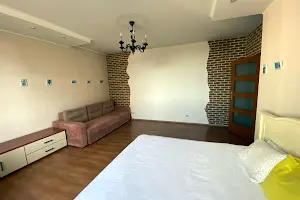 квартира за адресою Миколи Бажана просп., 12
