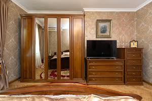 квартира за адресою Політехнічна вул., 10