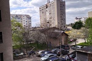 квартира за адресою Гната Хоткевича вул., 46