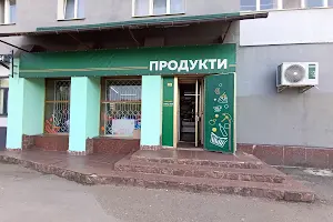 комерційна за адресою Рівне, вул. Набережна, 14