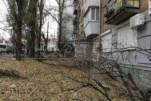 комерційна за адресою Джона Маккейна вул. (Івана Кудрі), 42