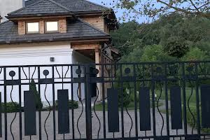 дом по адресу лісова