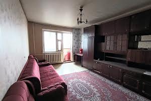 квартира за адресою Квітнева вул., 52