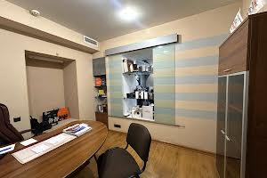 комерційна за адресою Ніжинська вул., 55