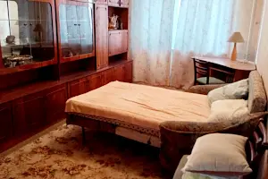 квартира за адресою Перемоги просп., 72