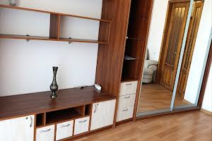 квартира за адресою Титова, 27