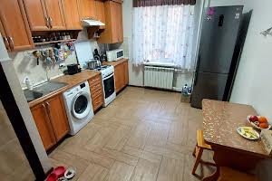 квартира за адресою Озерна вул. (Червоних Майовщиків), 37