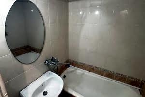 квартира за адресою Степана Бандери вул., 8
