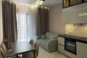 квартира за адресою Краснова вул., 3