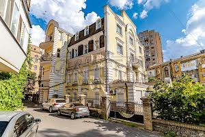коммерческая по адресу Киев, Саксаганского ул., 67