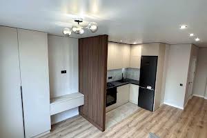 квартира по адресу Степана Бандеры ул., 79